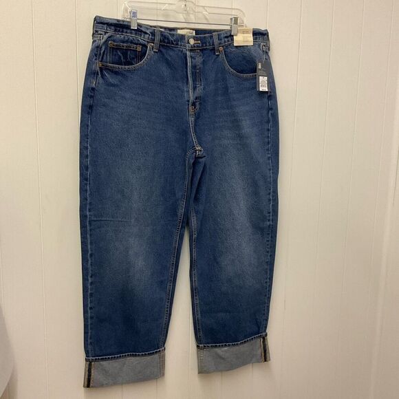 Brand New Universal Thread Women's 16R Mid Rise 90s Baggy Jeans Cuffed Hems - Picture 1 of 10